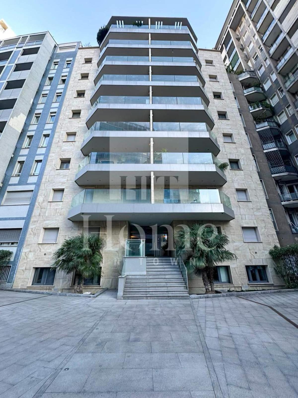 Home In Town - Porta Nuova District Milan Exterior photo